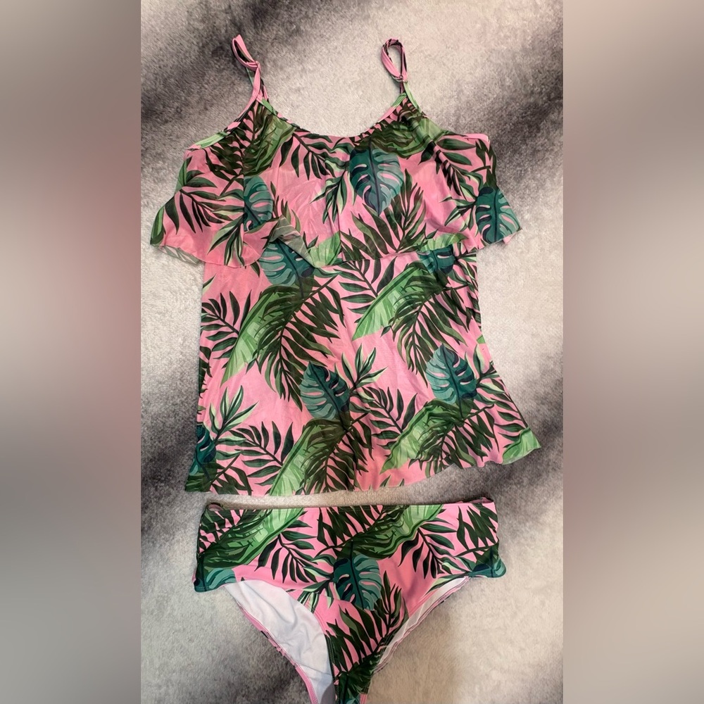 (B3) NWOT Pink Green Palm Tropical‎ Ruffle Top Tankini 2 PC Swimsuit Set 3XL